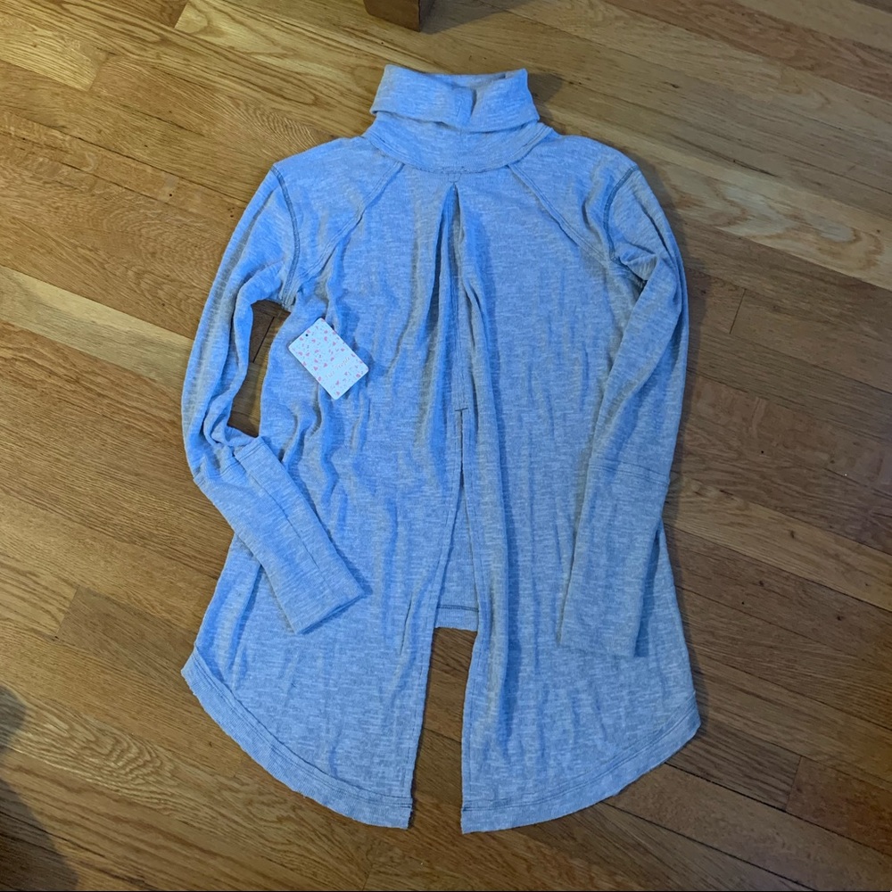 Free people long sleeve shirt Size XS - Picture 2 of 2